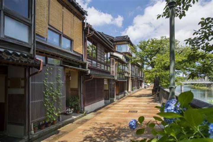 茶屋町駅から岡山駅：乗り換えなしの行き方と時間の目安